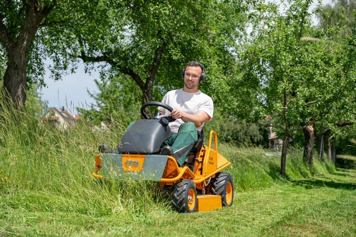 AS-Motor AS 800 FreeRider Ride On Mower - ACR Mowers Tweed Coast