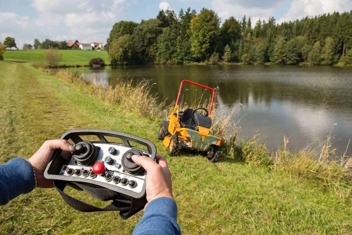 AS-Motor AS 940 Sherpa 4WD RC Remote Control Ride On Mower - ACR Mowers Tweed Coast